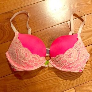 Victoria’s Secret Dream Angels Push-Up Bra